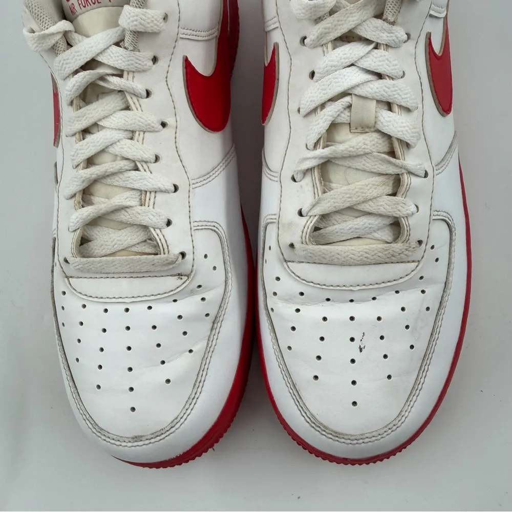 Nike Men’s Air Force 1 ‘07 - SZ 11 - White Red Lace-Up Low Top Shoes Sneakers